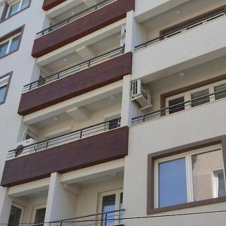 סקופיה Serenity Apartments מראה חיצוני תמונה